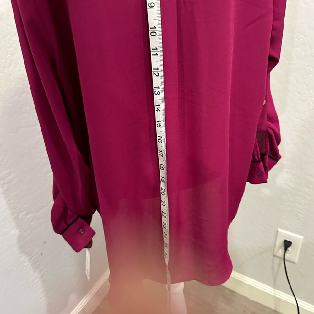 Gorgeous flowy blouse - raspberry! - Picture 9 of 15